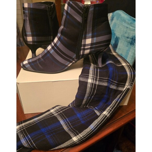 Comfort CATO Blue Plaid Ankle BOOTS & SCARF Bundle Low Heel  Zipper Pre-owned 11 - Picture 5 of 7